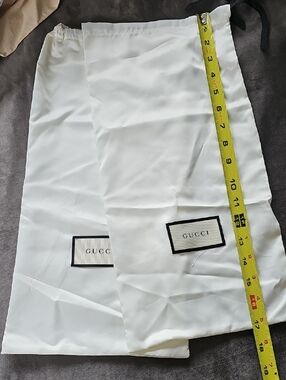 Gucci White Drawstring Accessory Dust Bags with Logo Patch (Pair)